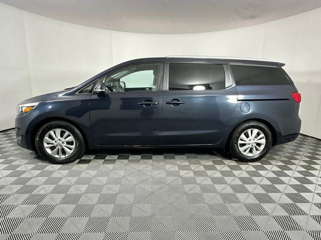 2015 Kia Sedona LX