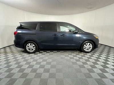2015 Kia Sedona LX