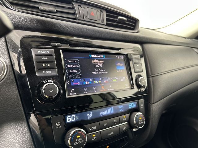 2018 Nissan Rogue SV Premium Package