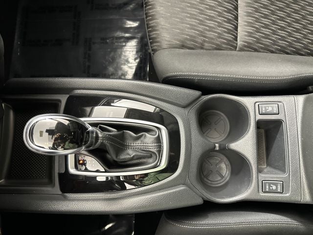 2019 Nissan Rogue S Special Edition Package