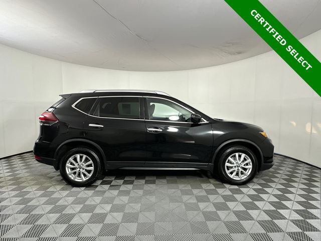 2019 Nissan Rogue S Special Edition Package