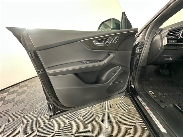 2024 Audi Q8 55 Premium Plus quattro