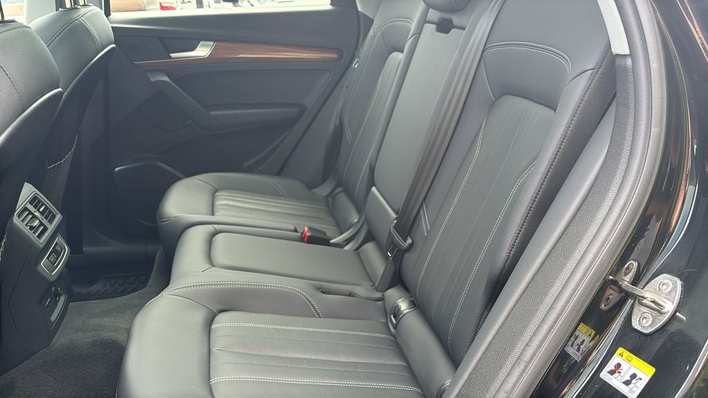 2023 Audi Q5 45 S line Premium quattro