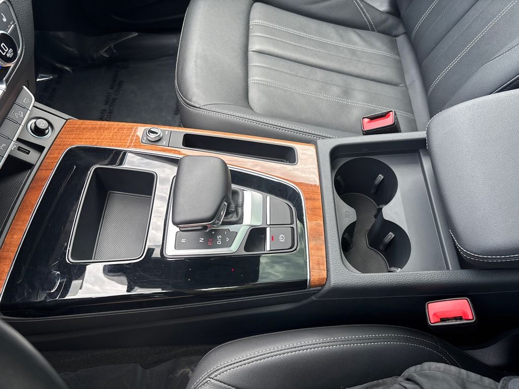 2023 Audi Q5 45 S line Premium quattro