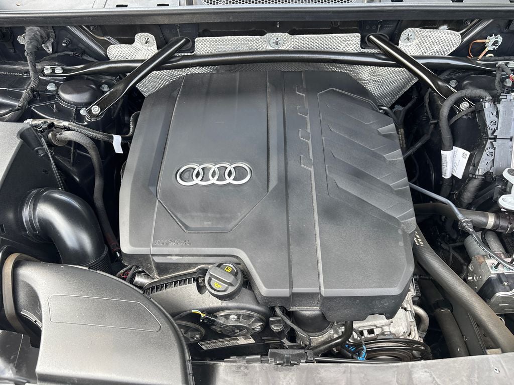 2023 Audi Q5 45 S line Premium quattro