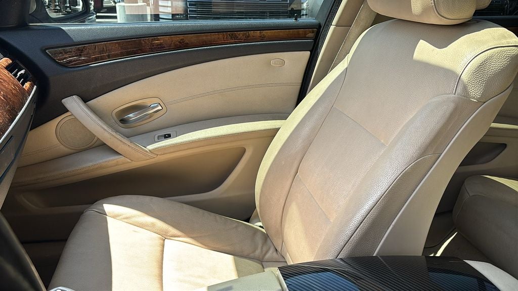2010 BMW 5 Series 528i xDrive