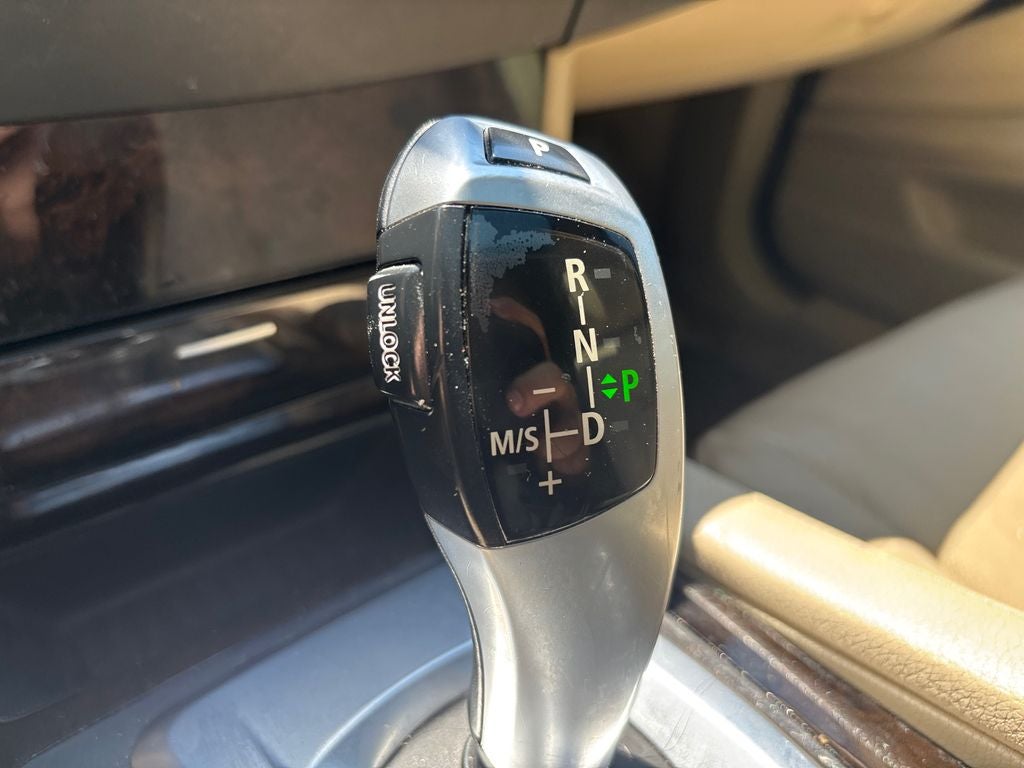2010 BMW 5 Series 528i xDrive