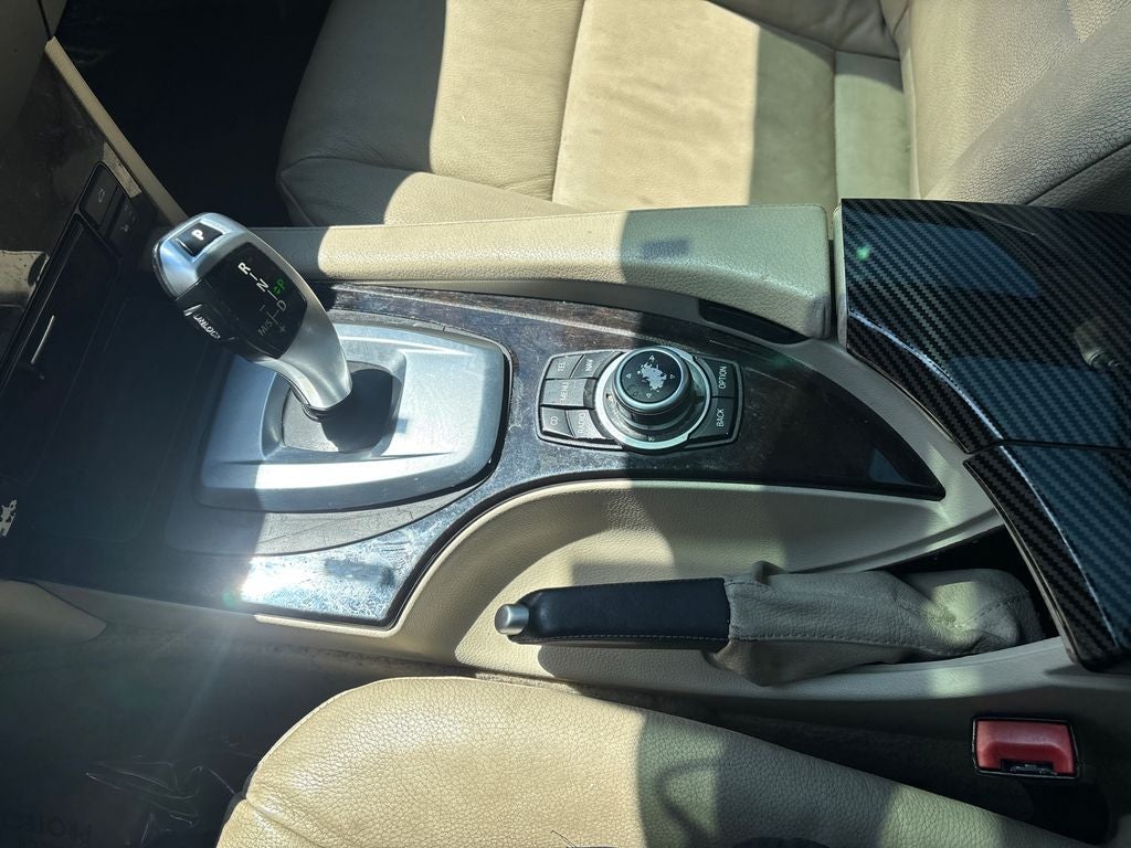 2010 BMW 5 Series 528i xDrive