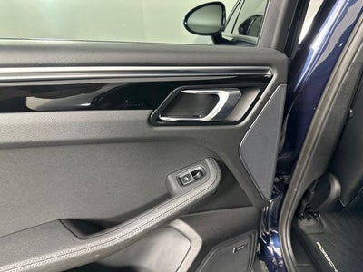 2018 Porsche Macan Base