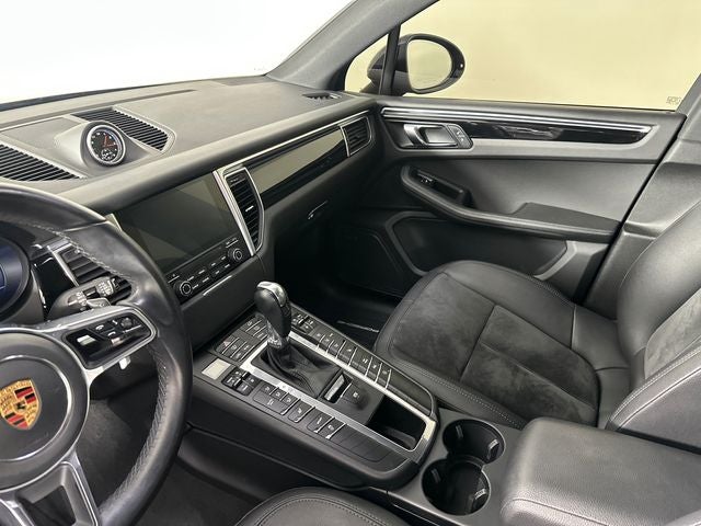 2018 Porsche Macan Base