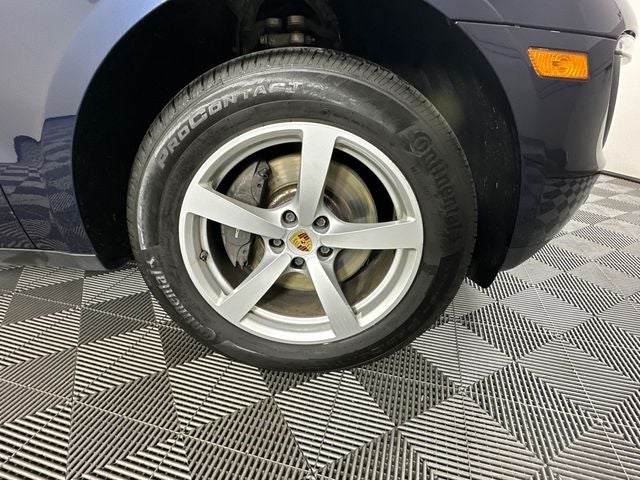 2018 Porsche Macan Base