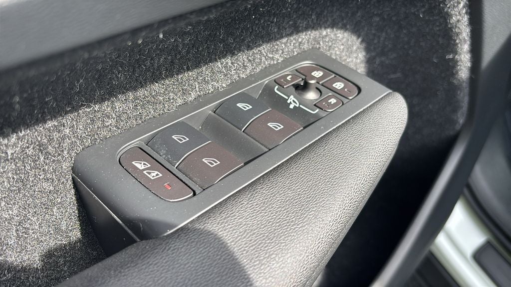 2020 Volvo XC40 Momentum