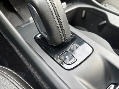 2020 Volvo XC40 Momentum