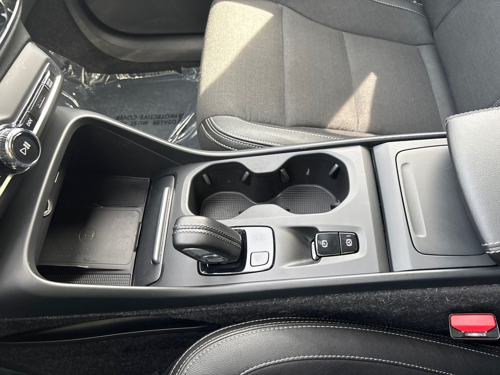 2020 Volvo XC40 Momentum