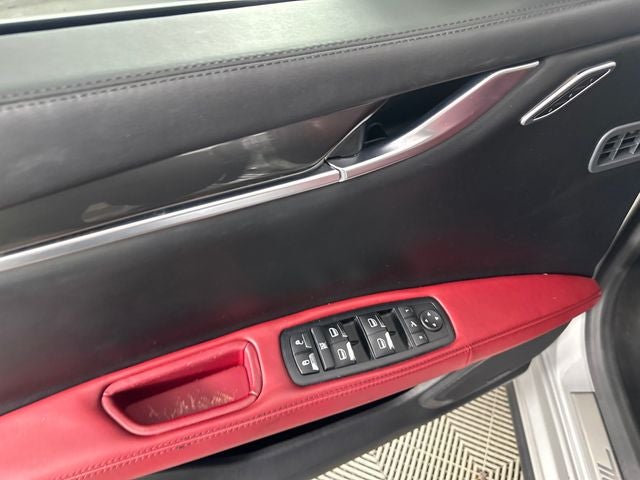 2018 Maserati Ghibli Base