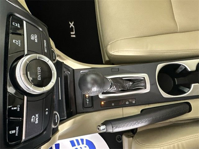 2018 Acura ILX w/Premium Pkg