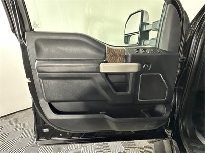 2017 Ford Super Duty F-250 SRW Lariat