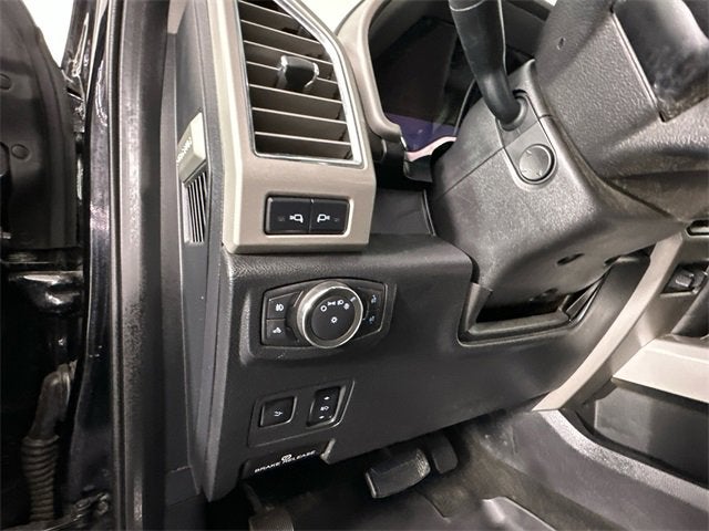 2017 Ford Super Duty F-250 SRW Lariat