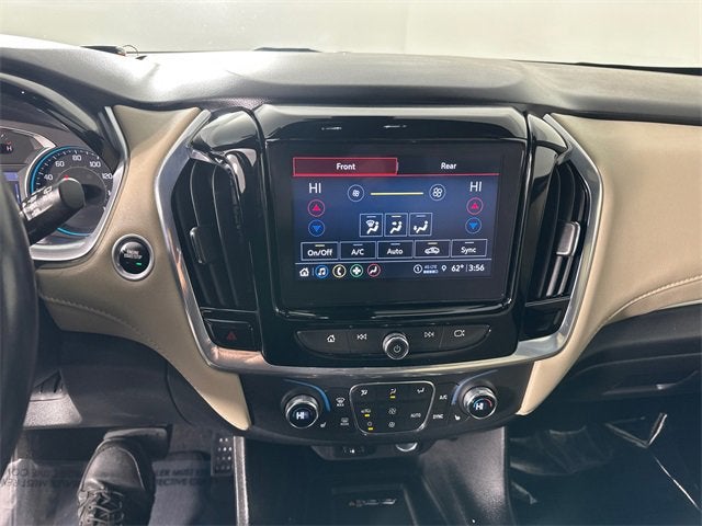 2022 Chevrolet Traverse LT Leather