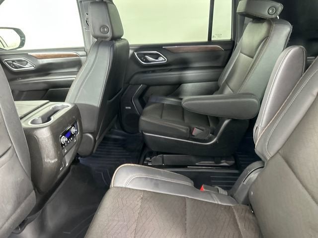 2022 Chevrolet Suburban High Country