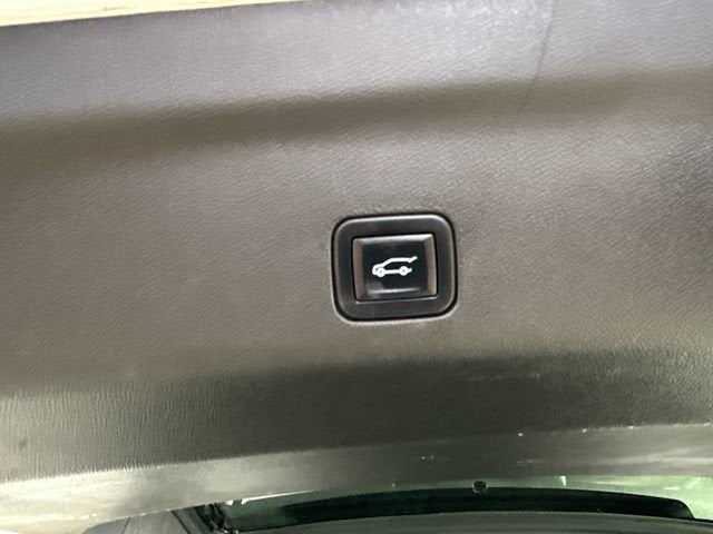 2022 Chevrolet Suburban High Country