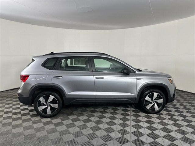 2024 Volkswagen Taos S