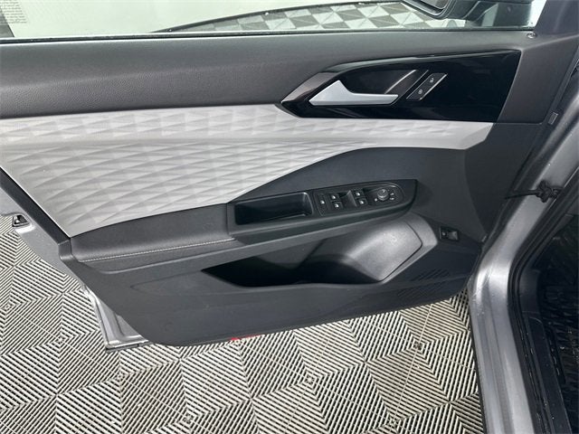 2024 Volkswagen Taos S