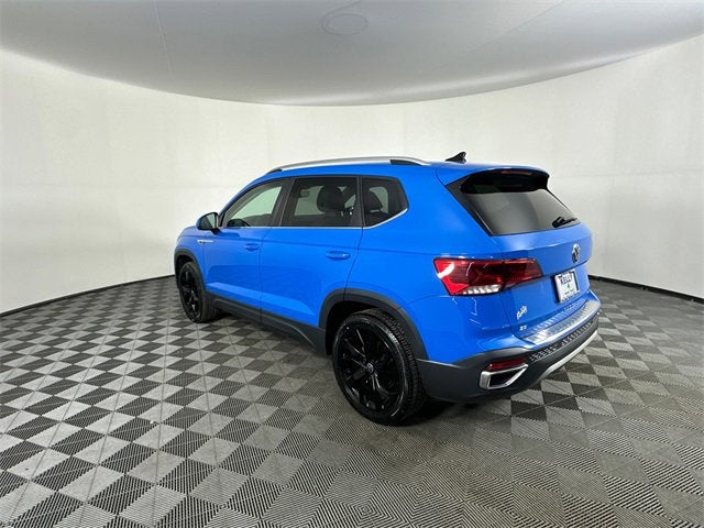 2023 Volkswagen Taos SE