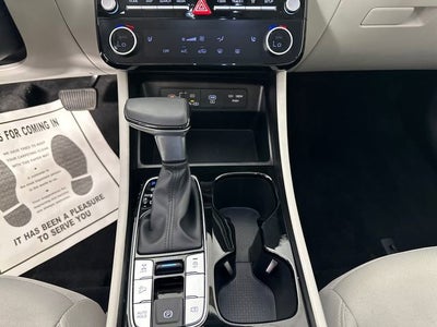 2026 Hyundai TUCSON SEL