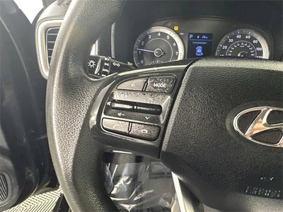 2021 Hyundai VENUE SE