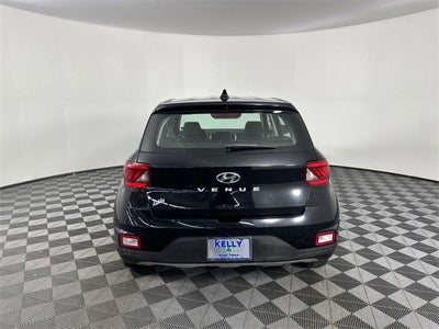 2021 Hyundai VENUE SE