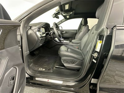 2024 Audi Q8 Premium Plus