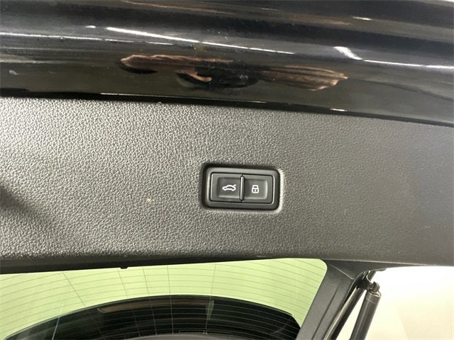 2024 Audi Q8 Premium Plus