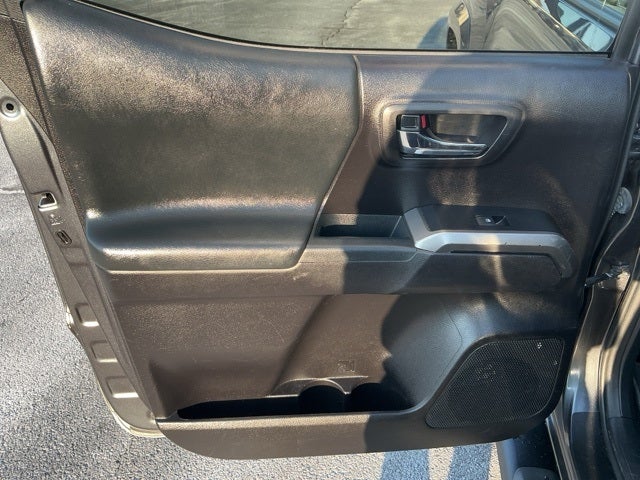 2021 Toyota Tacoma Limited V6