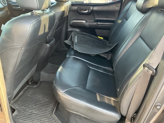 2021 Toyota Tacoma Limited V6