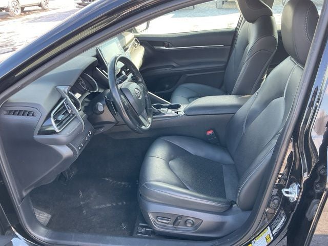 2022 Toyota Camry Hybrid XSE