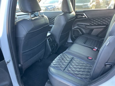 2022 Mitsubishi Outlander SEL