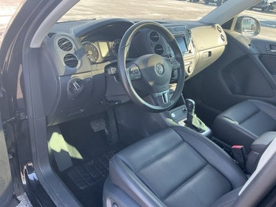 2016 Volkswagen Tiguan SE 4Motion