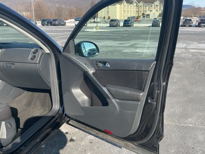 2016 Volkswagen Tiguan SE 4Motion