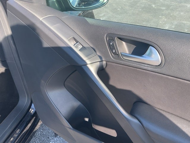 2016 Volkswagen Tiguan SE 4Motion