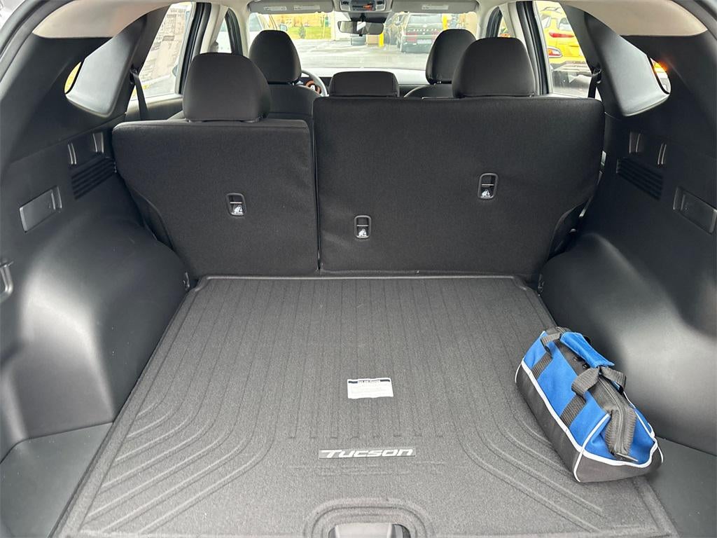 2026 Hyundai TUCSON SE