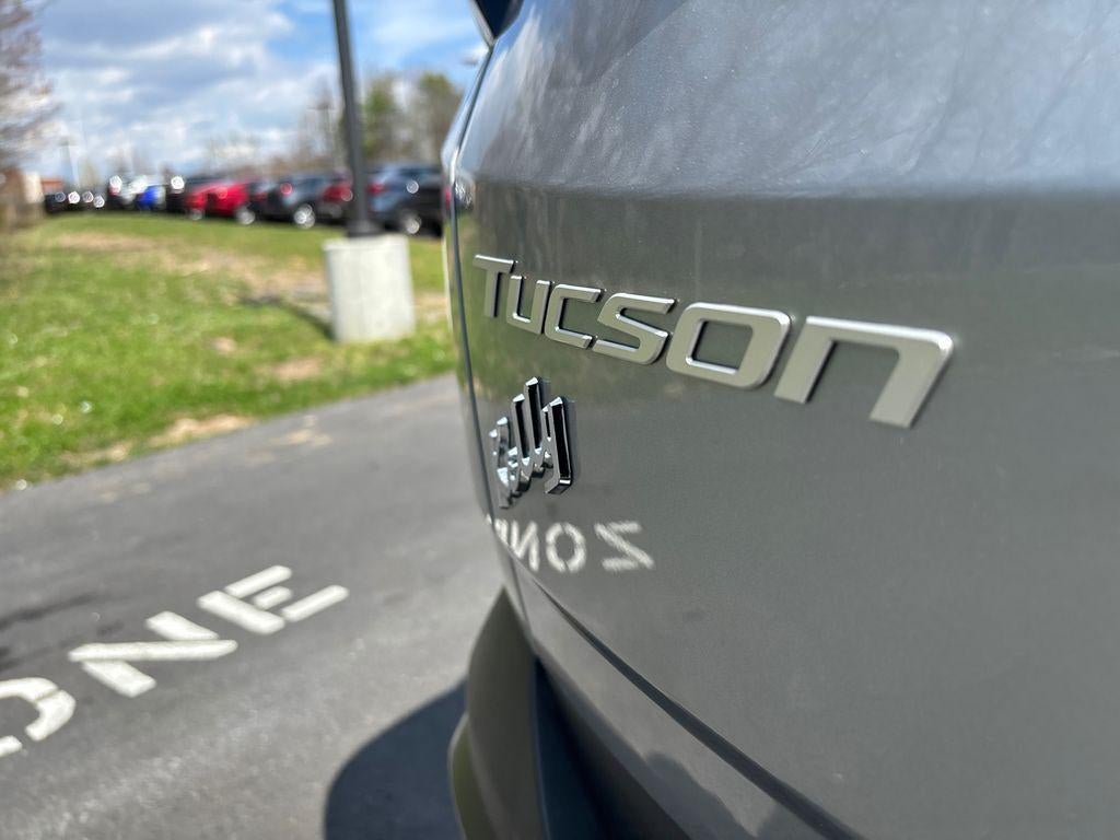 2026 Hyundai TUCSON SE