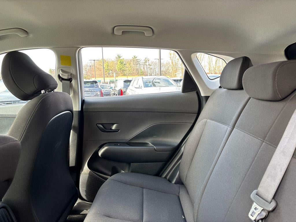 2026 Hyundai KONA SE