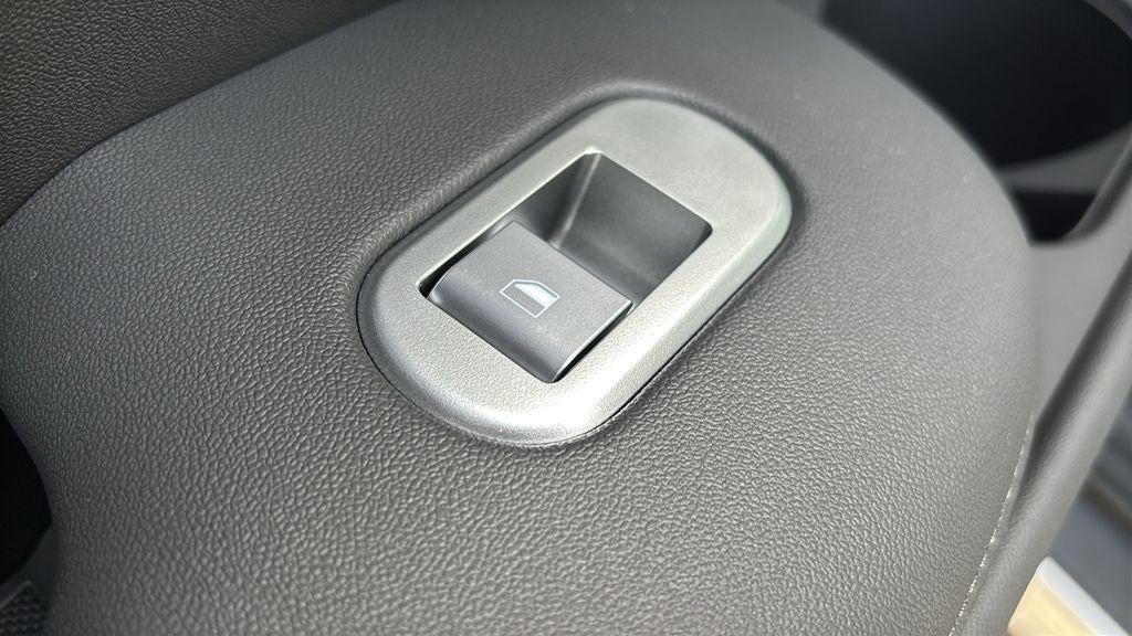 2026 Hyundai PALISADE HYBRID SEL 8 Passenger