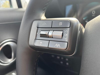 2026 Hyundai PALISADE HYBRID SEL 8 Passenger