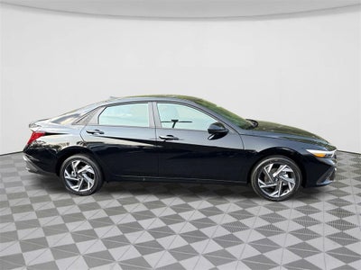 2025 Hyundai ELANTRA HYBRID SEL Sport