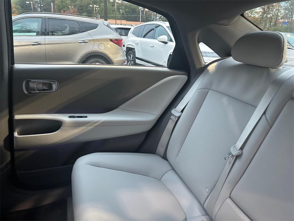 2025 Hyundai IONIQ 6 SEL