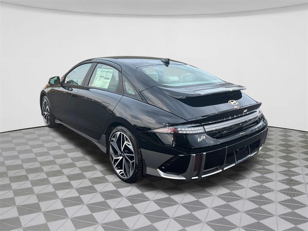 2025 Hyundai IONIQ 6 SEL