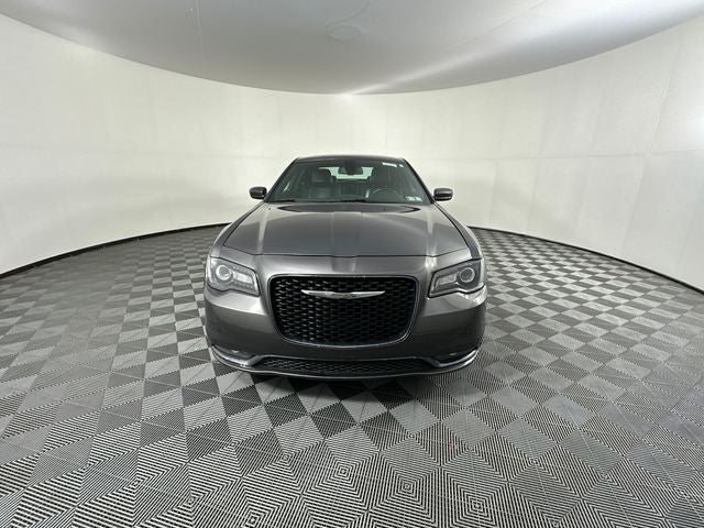 2019 Chrysler 300 S