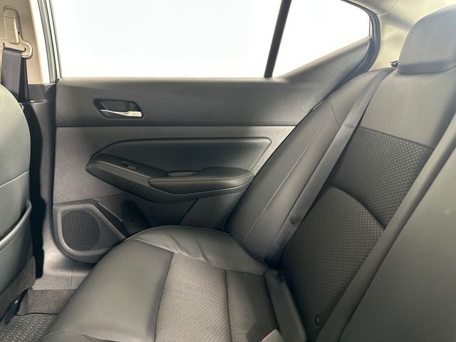 2022 Nissan Altima 2.5 SR Midnight Edition Package